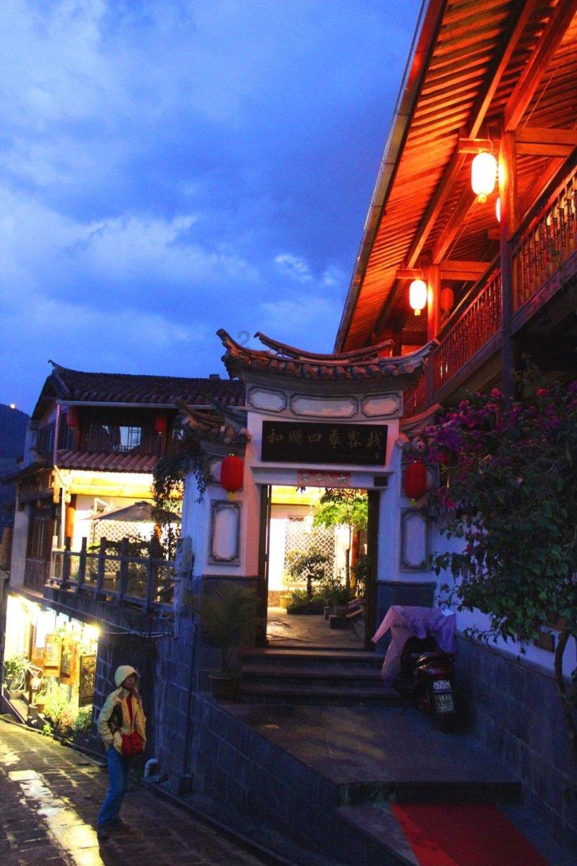 朋友买衣服怎样婉转拒绝呢？游戏画面